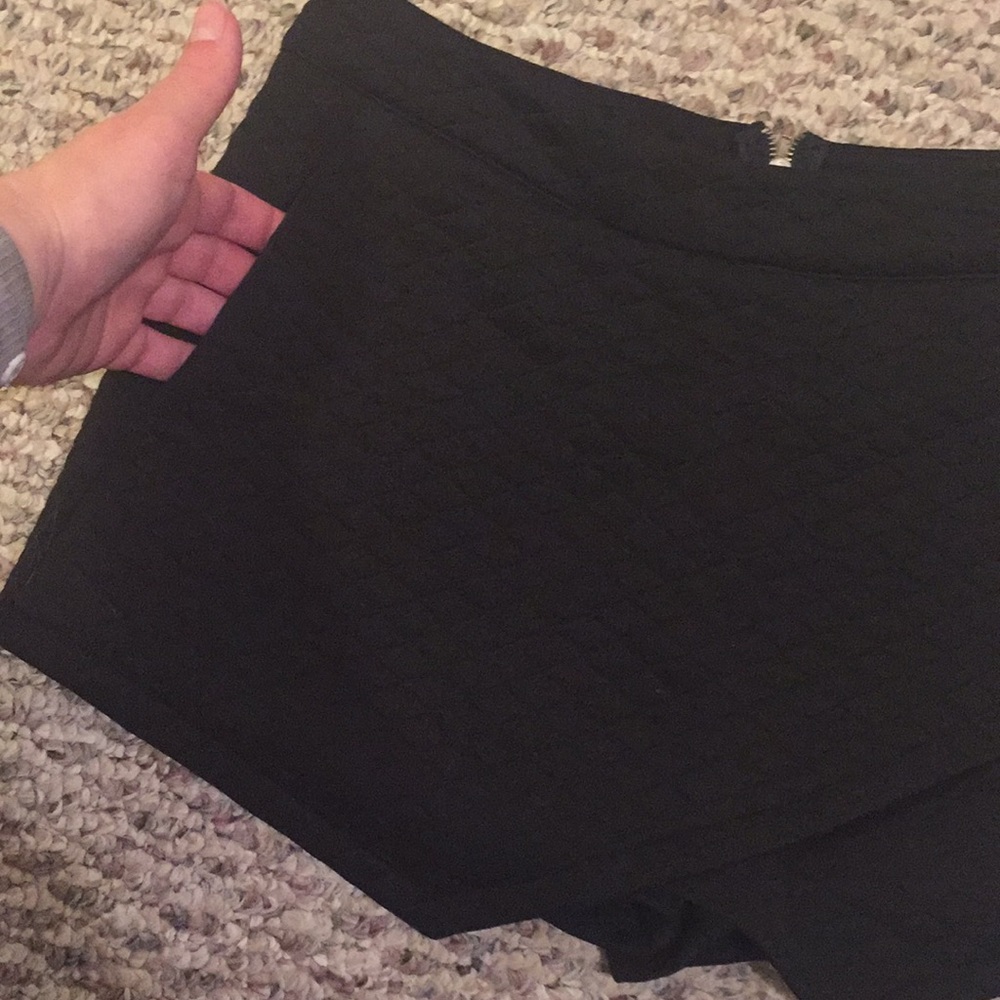 Black Quilted High Rise Shorts "Skort"
